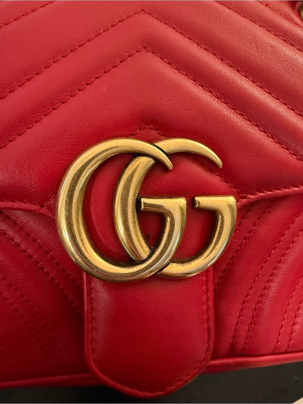 Gucci GG Marmont Small Shoulder Bag in Red - Picture 8 of 16